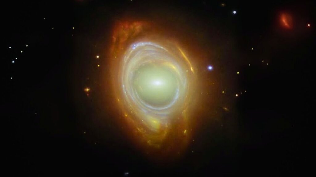 Telescópio James Webb detecta anel cósmico previsto por Einstein há mais de 100 anos