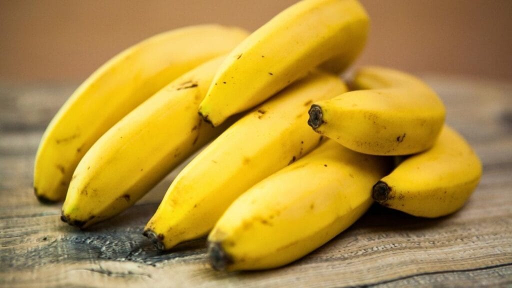 A origem da banana: a incrível história da fruta que não existia como conhecemos hoje