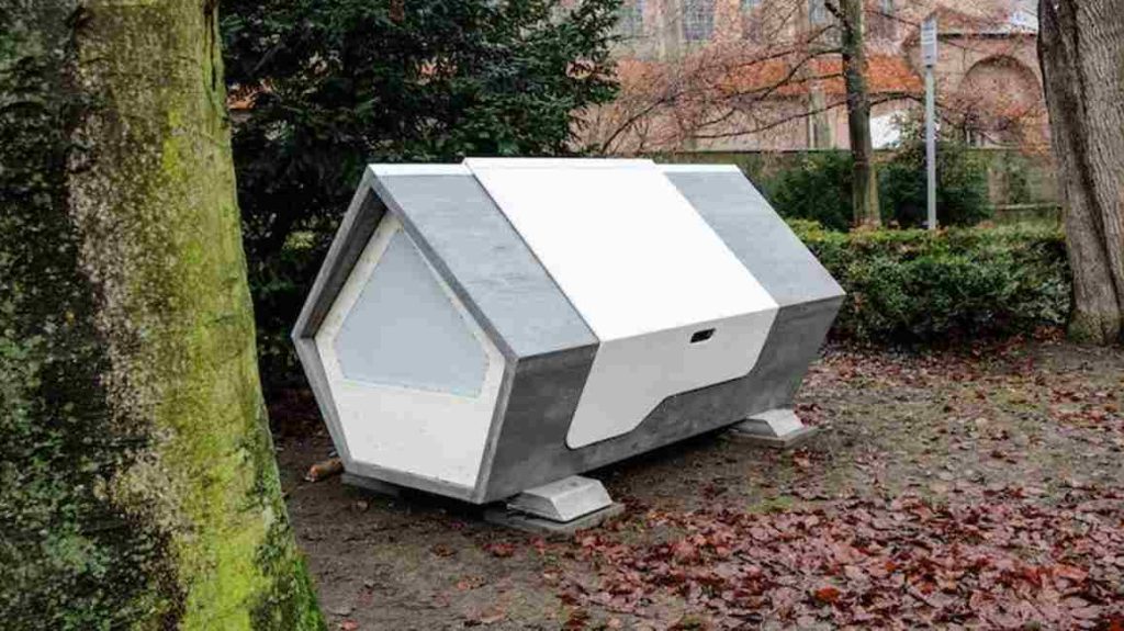 Cidades alemãs instalam cápsulas com energia solar e isolamento térmico para salvar pessoas de rua em ondas severas de frio (2) (1)