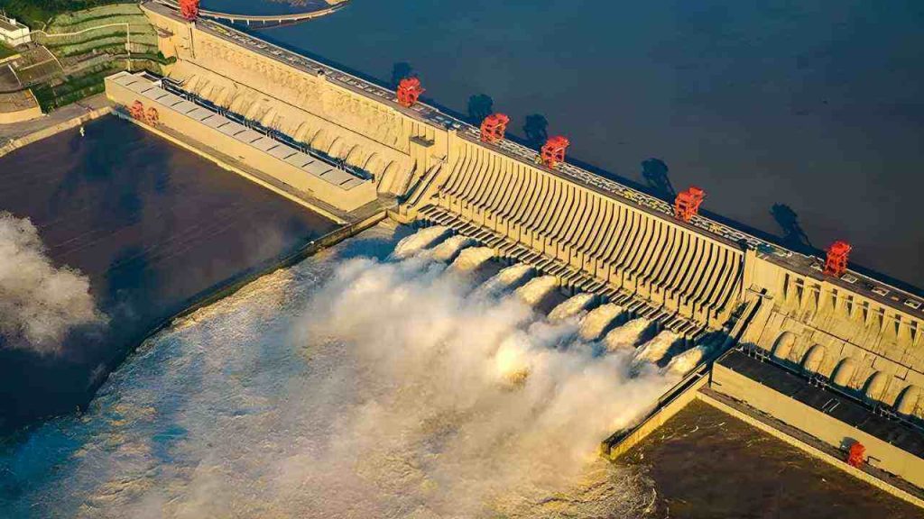 Represa chinesa desloca levemente o eixo da Terra, revela estudo da NASA 11zon